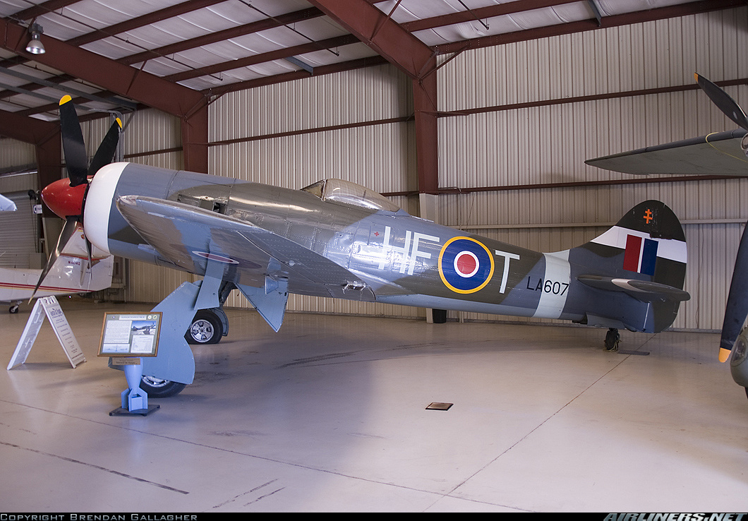 Hawker Tempest Mk2 con número de Serie N607LA. Conservado en el Florida Air Museum en  Lakeland Airport, Florida
