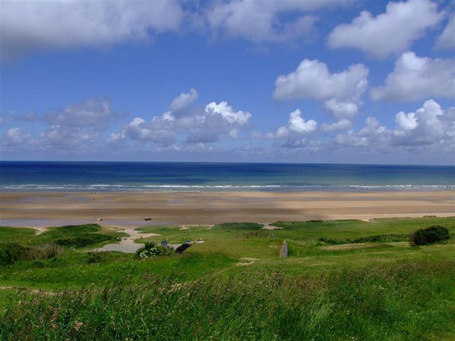 Vista de la playa, desde la posición del WN62, en la actualidad