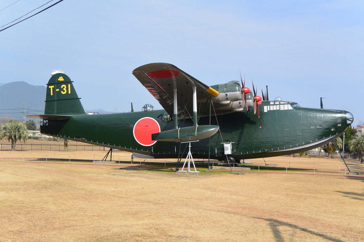 Hidroavión Kawanishi H8K2 conservado en el Museo Kanoya en Japón