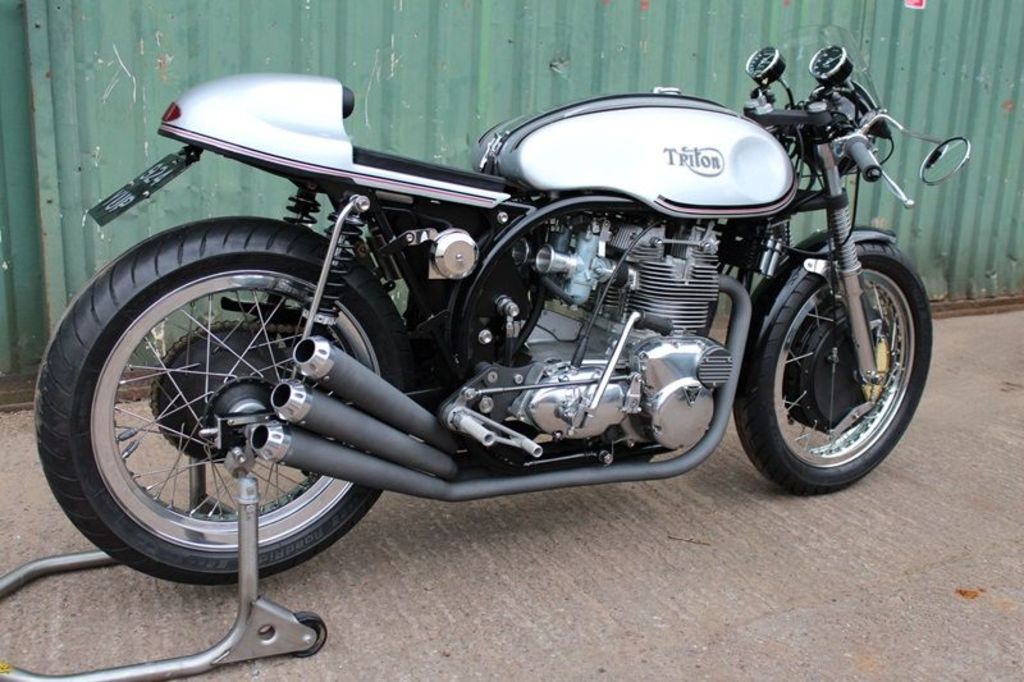 Triton_Cafe_Racer_pictures.jpg