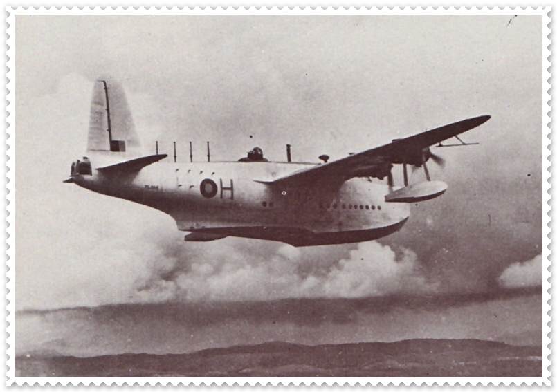 Sunderland Mk III fabricado por Blackburn, el ML868 equipado con radar ASV Mk II. Está fotografiado mientras servía en el 230 Sqn. de la RAF