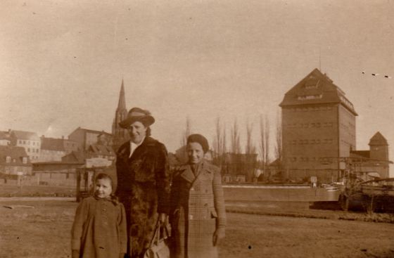 Bärbel Schreiner, con su madre y su hermano en Demmin en 1944
