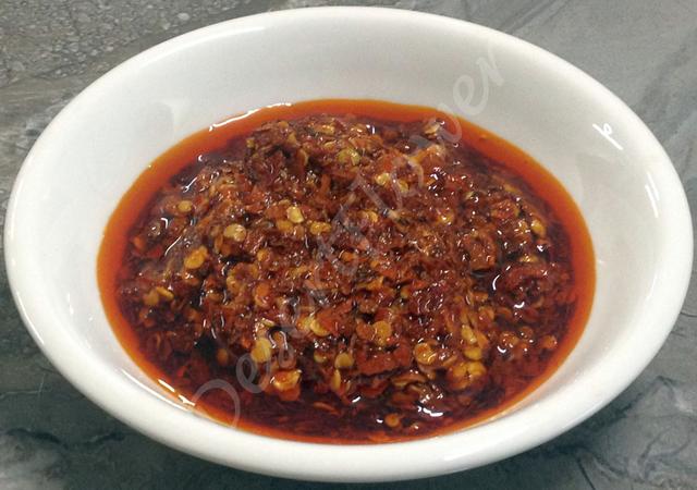 [Image: 03_Chili_Oil.jpg]