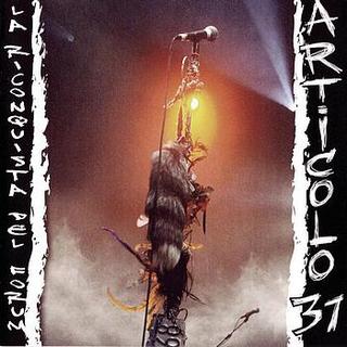 Articolo 31 - La Riconquista del Forum (Live)(2004).mp3 - VBR