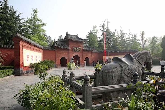 [Image: thanh_pho_co_10.jpg]