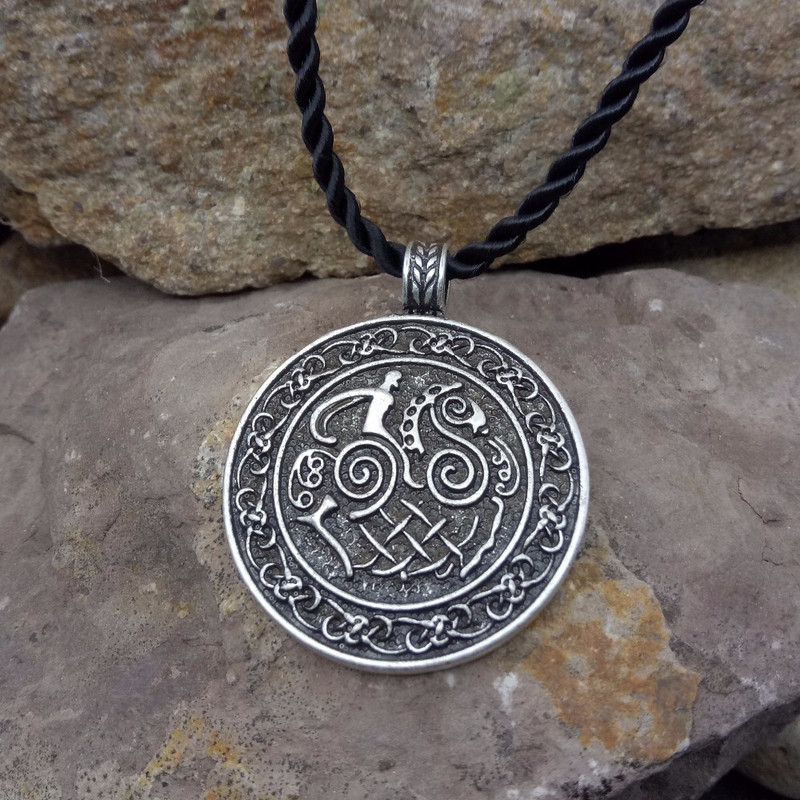 Antique Silver Plt Rune Valknut Pendant Necklace Ladies Mens Gift Viking Norse