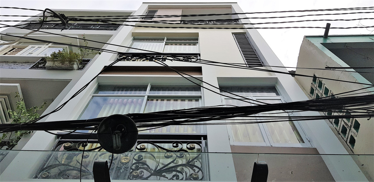 Bán nhà mới hẽm Huỳnh Văn Bánh, P.17 Phú Nhuận giá 5 tỷ Bán nhà mới hẽm Huỳnh Văn Bánh, P.17 Phú Nhuận giá 5 tỷ