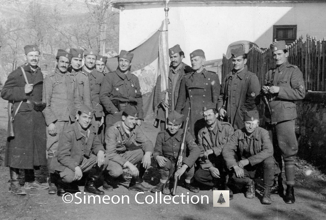 [Слика: chetniks100309copyright_1.jpg]